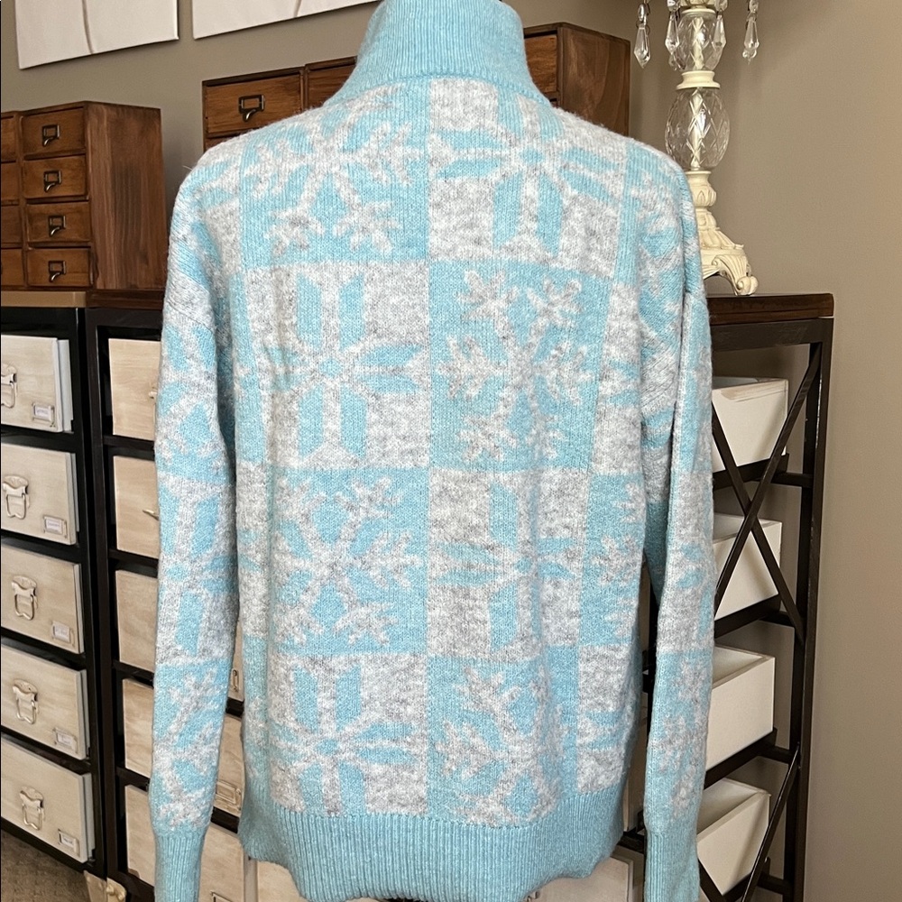 LOFT Snowflake Blue Gray Turtleneck Half Zip Cozy Oversized Sweater Sz M - Picture 3 of 7